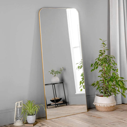 Reine Mirror