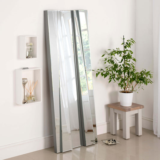 YG 607 Mirror