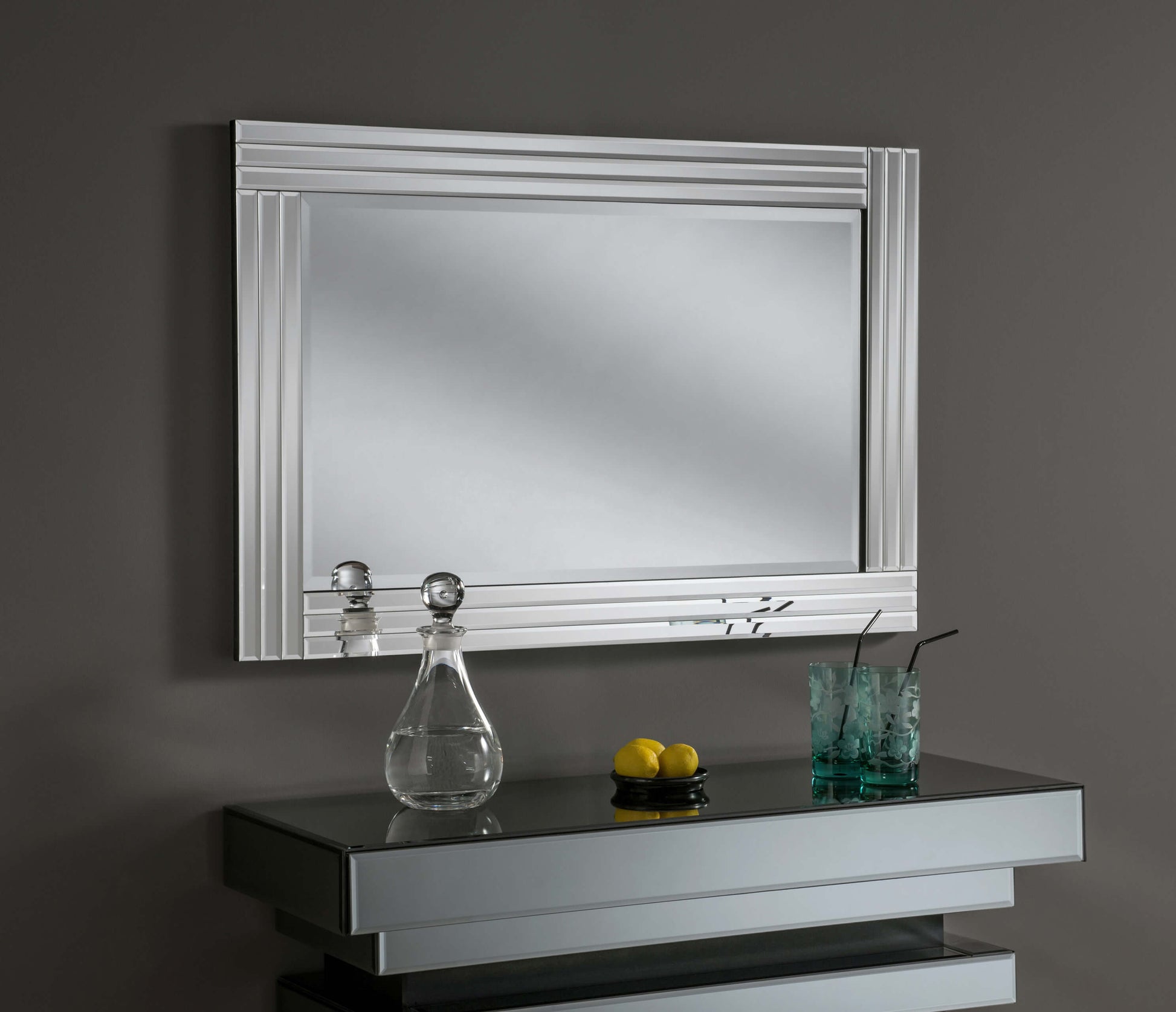BG 07 Mirror MirrorZone

