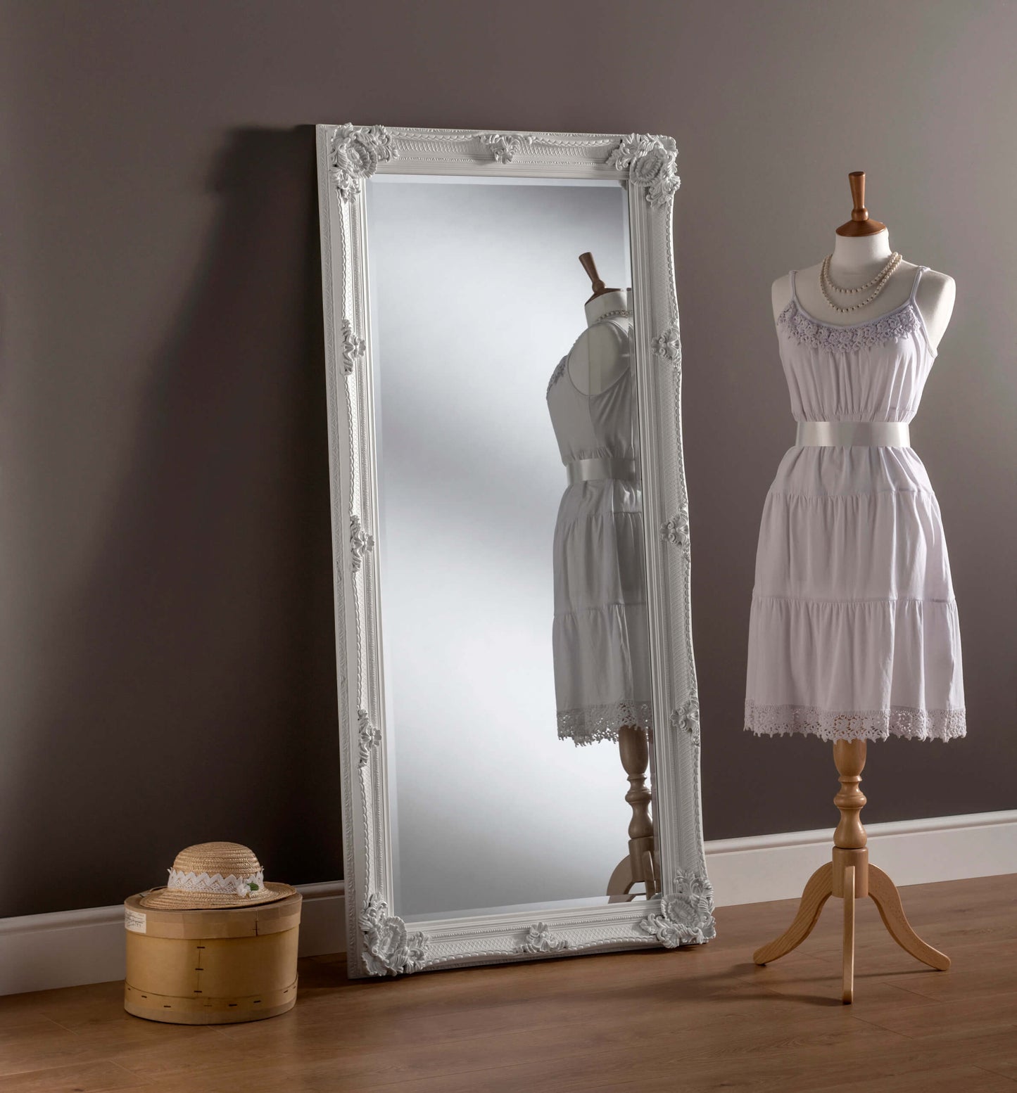YG 138 full-length mirror MirrorZone
