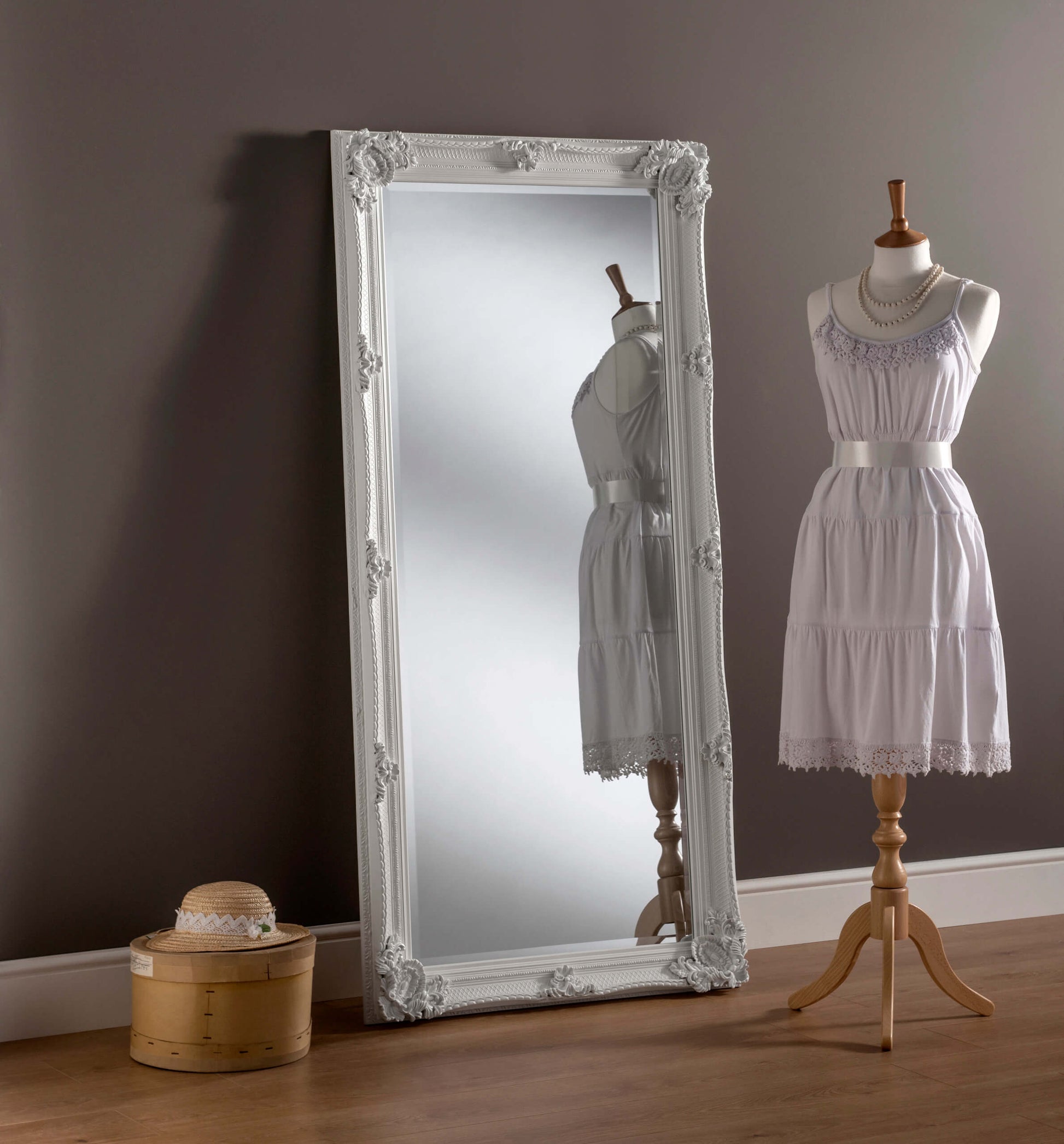 YG 138 full-length mirror MirrorZone

