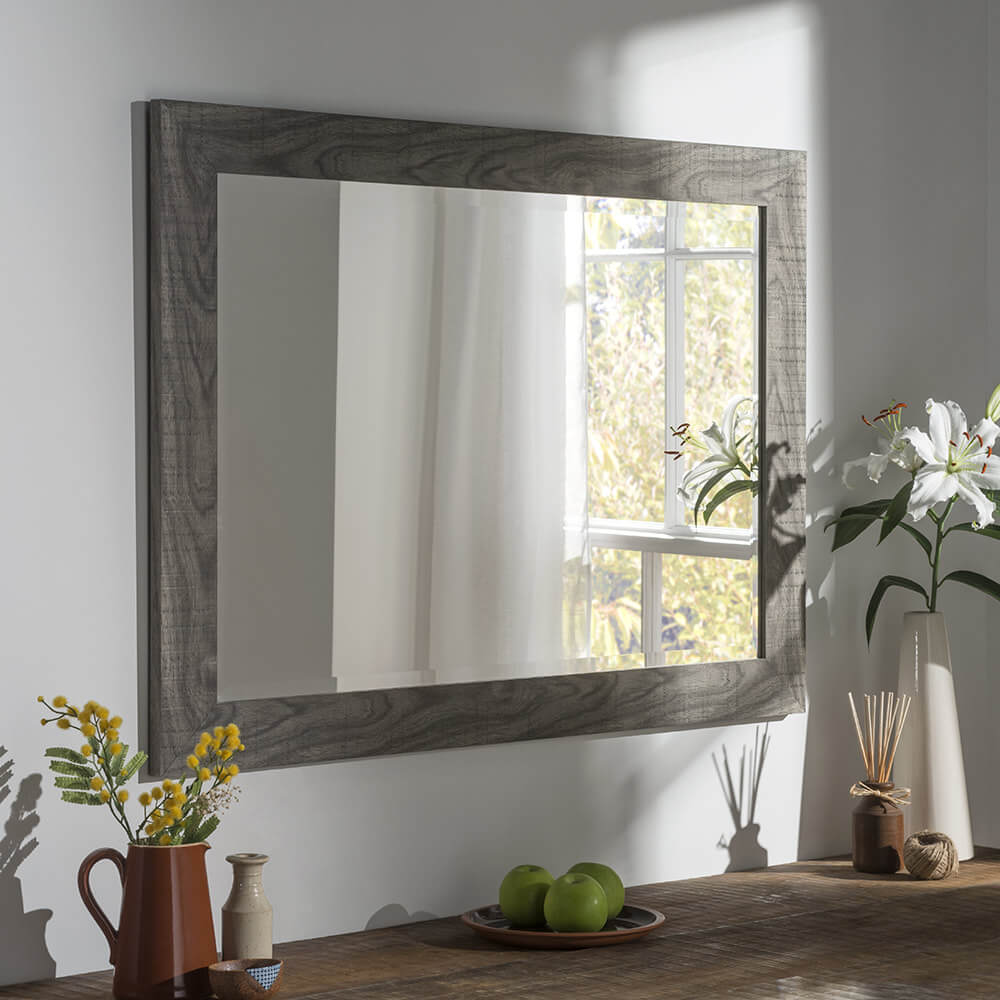 YG 214 Mirror